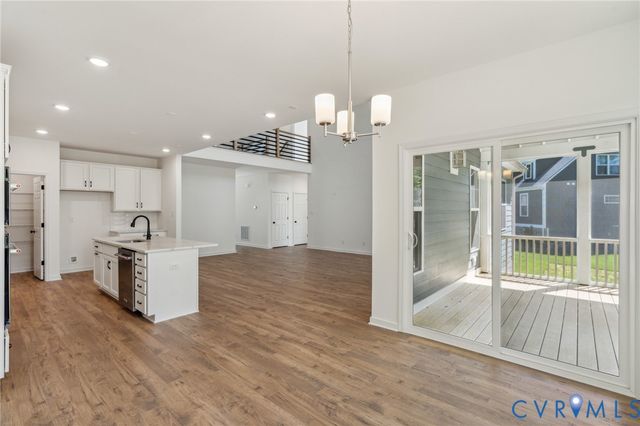 3953 Robins Ridge Dr, Moseley, VA 23120