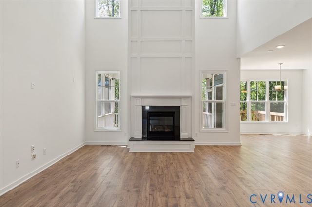3953 Robins Ridge Dr, Moseley, VA 23120