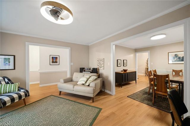 303 Settlers Run Drive, Winston-salem, NC 27101