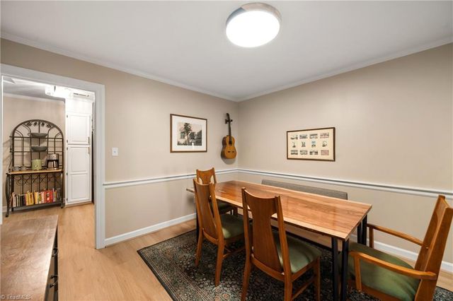 303 Settlers Run Drive, Winston-salem, NC 27101