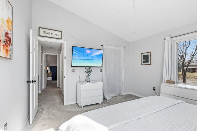 1066 Tiffany Place, Eagan, MN 55123