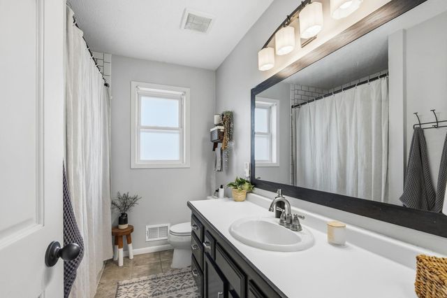 1066 Tiffany Place, Eagan, MN 55123