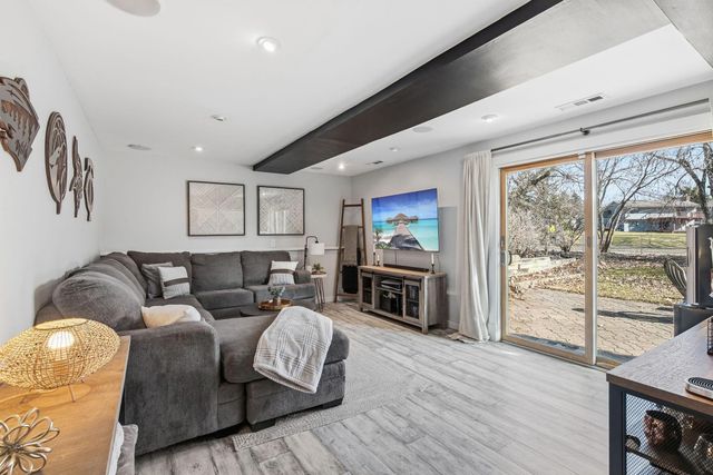 1066 Tiffany Place, Eagan, MN 55123