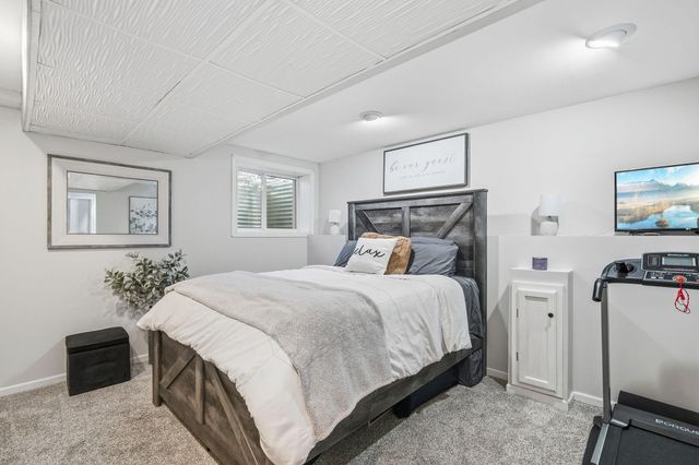 1066 Tiffany Place, Eagan, MN 55123