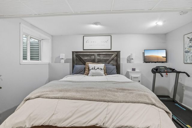 1066 Tiffany Place, Eagan, MN 55123