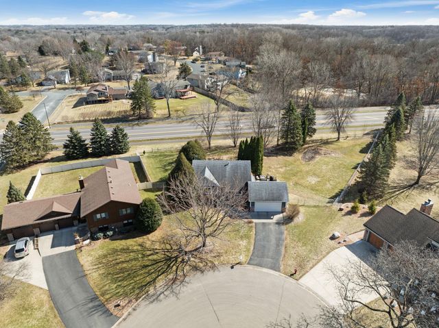 1066 Tiffany Place, Eagan, MN 55123