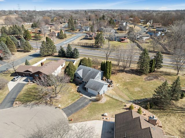 1066 Tiffany Place, Eagan, MN 55123