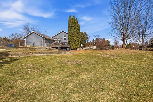 1066 Tiffany Place, Eagan, MN 55123