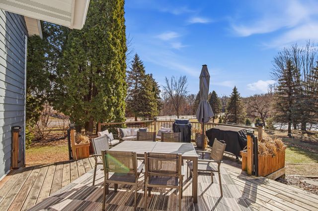 1066 Tiffany Place, Eagan, MN 55123