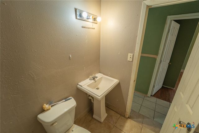 180 Huntington Drive, Victoria, TX 77905