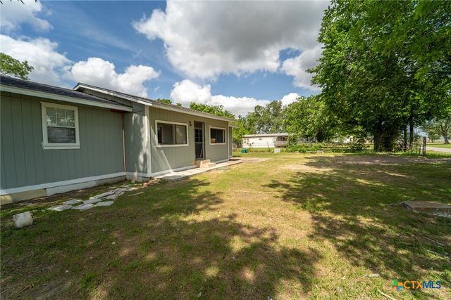 180 Huntington Drive, Victoria, TX 77905