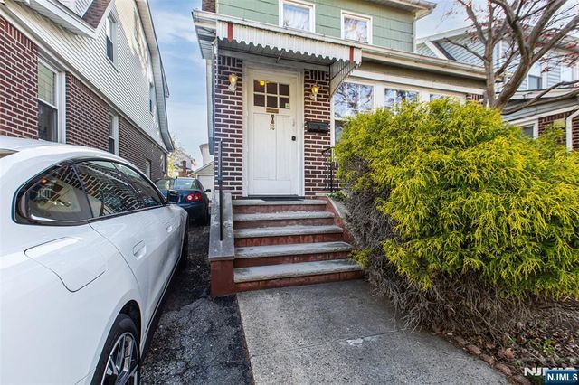 13 Front Street, North Arlington, NJ 07031
