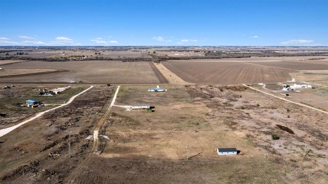 422 County Road 451 RD, Coupland, TX 78615
