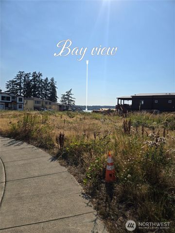 2551 Maldives Court, Blaine, WA 98230