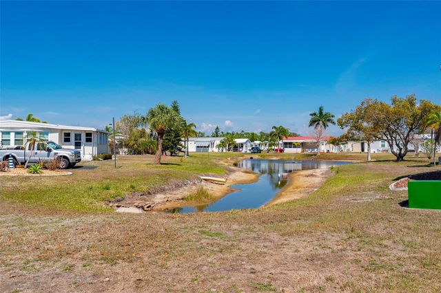 1000 KINGS HIGHWAY 390, Port Charlotte, FL 33980