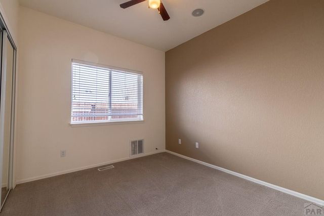 935 Maplecrest Dr, Pueblo, CO 81005