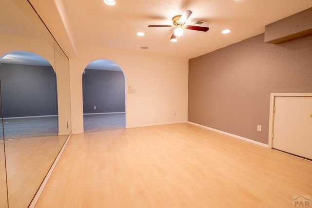 935 Maplecrest Dr, Pueblo, CO 81005