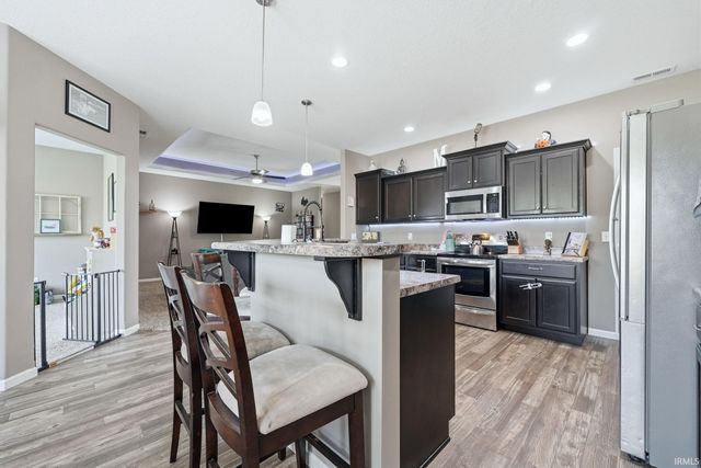 203 Orchard Place Parkway, Kendallville, IN 46755