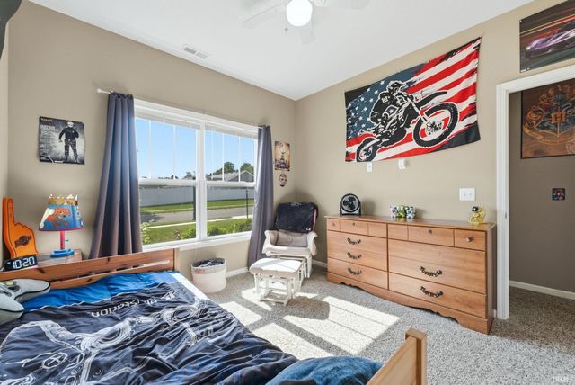 203 Orchard Place Parkway, Kendallville, IN 46755