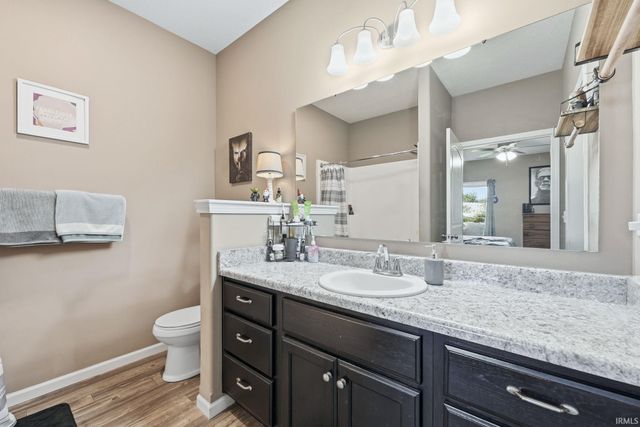 203 Orchard Place Parkway, Kendallville, IN 46755