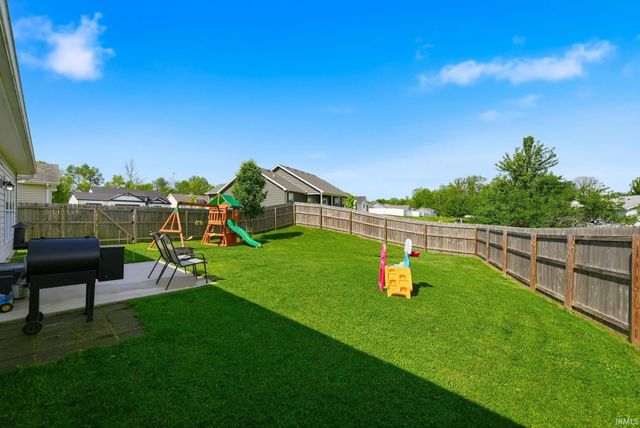 203 Orchard Place Parkway, Kendallville, IN 46755