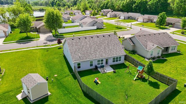 203 Orchard Place Parkway, Kendallville, IN 46755