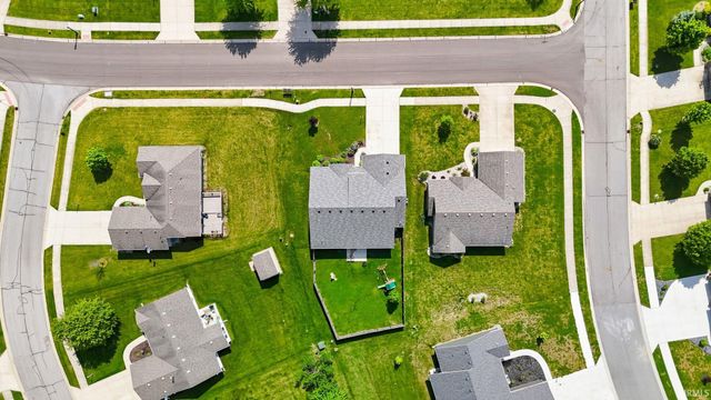 203 Orchard Place Parkway, Kendallville, IN 46755