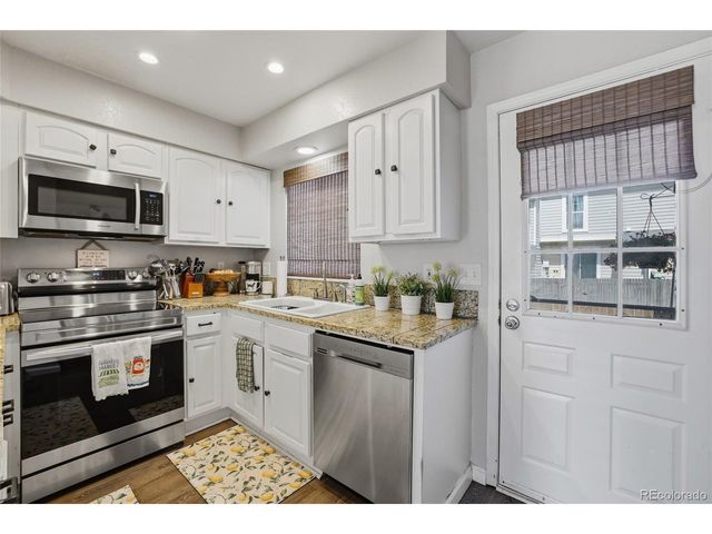 10720 Foxwood Ct, Parker, CO 80138