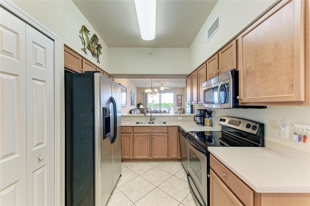 7803 GRAND ESTUARY TRAIL 205, Bradenton, FL 34212