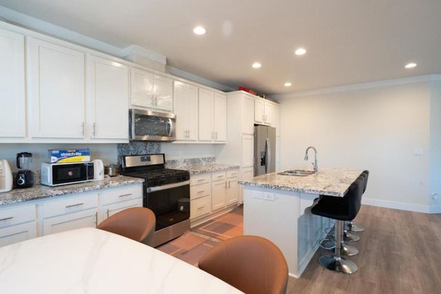 1225 Vienna Drive, Sunnyvale, CA 94089