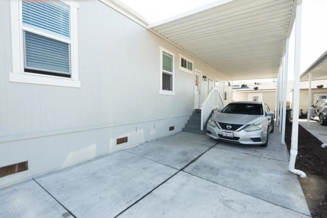 1225 Vienna Drive, Sunnyvale, CA 94089