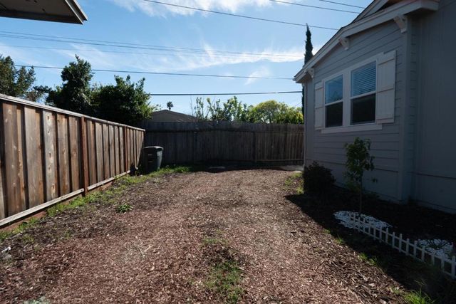 1225 Vienna Drive, Sunnyvale, CA 94089