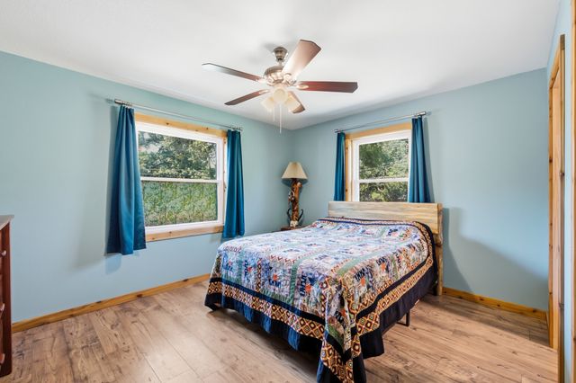 612 Oakwood Drive, Euless, TX 76040