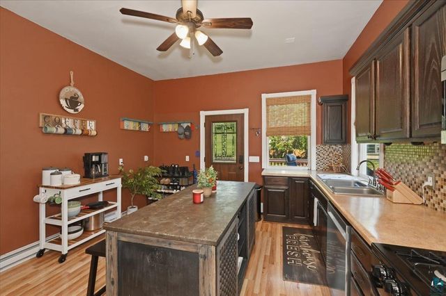 2004 Hughitt Ave, Superior, WI 54880