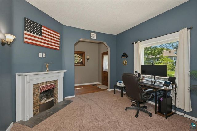 2004 Hughitt Ave, Superior, WI 54880