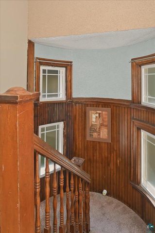 2004 Hughitt Ave, Superior, WI 54880