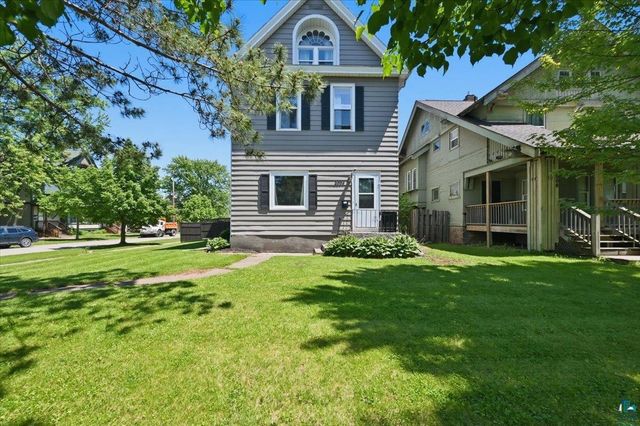 2004 Hughitt Ave, Superior, WI 54880