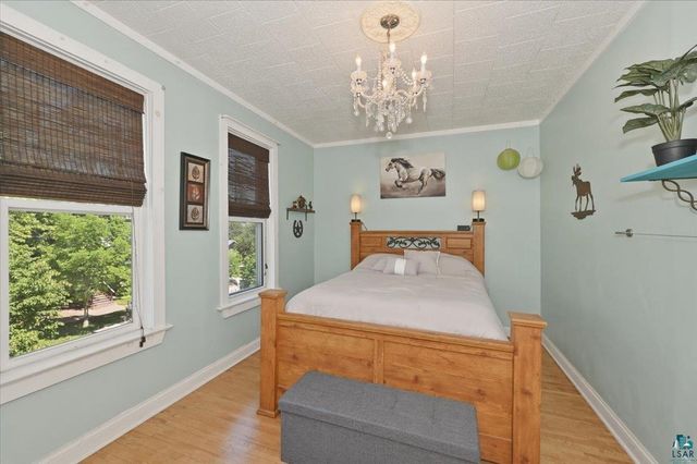 2004 Hughitt Ave, Superior, WI 54880