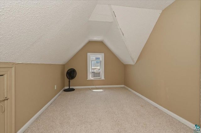 2004 Hughitt Ave, Superior, WI 54880