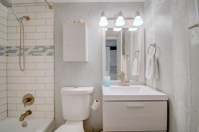 4717 Country Club Lane NW A7, Albuquerque, NM 87114