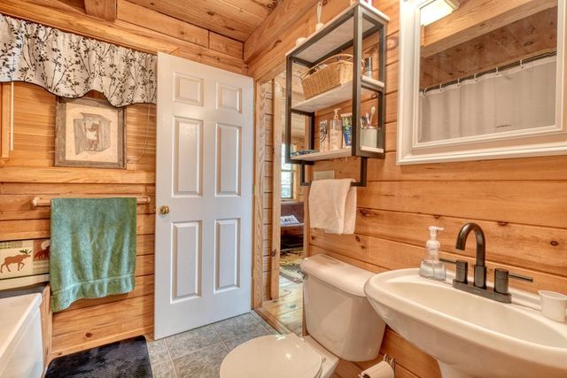 746 High Ridge Road, Murphy, NC 28906