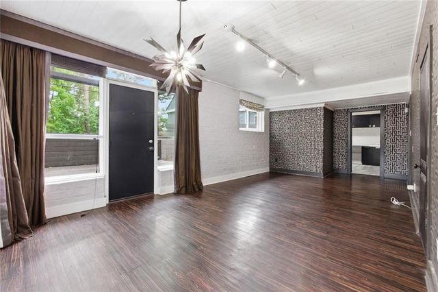 500 Rosemont Drive SE, Atlanta, GA 30317