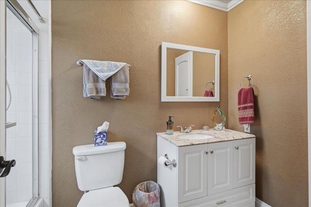 41869 Horseshoe Bend, Coarsegold, CA 93614