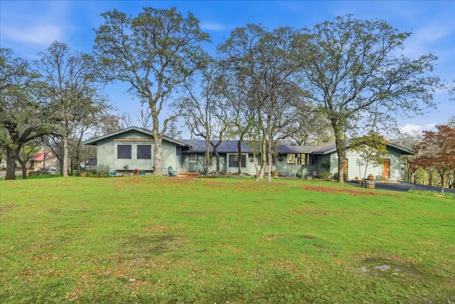 41869 Horseshoe Bend, Coarsegold, CA 93614