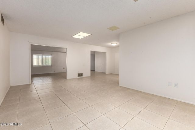 14215 N TUMBLEBROOK Way, Sun City, AZ 85351