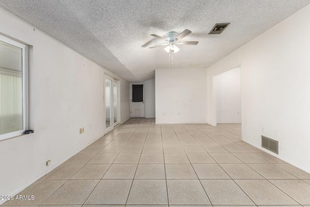 14215 N TUMBLEBROOK Way, Sun City, AZ 85351