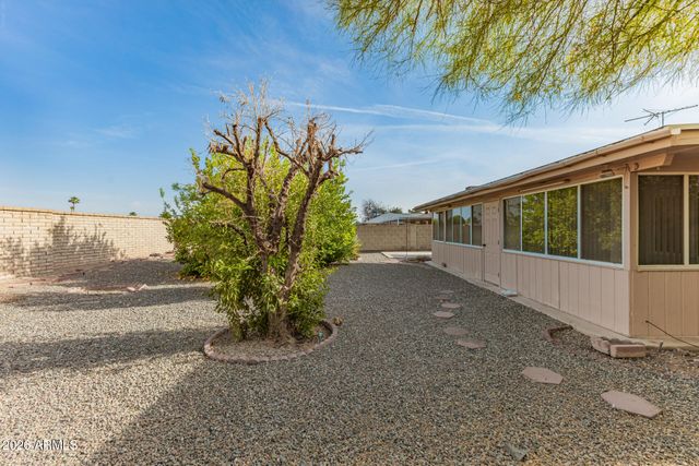 14215 N TUMBLEBROOK Way, Sun City, AZ 85351