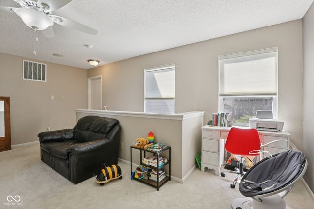 9361 W Dockside Circle, Pendleton, IN 46064