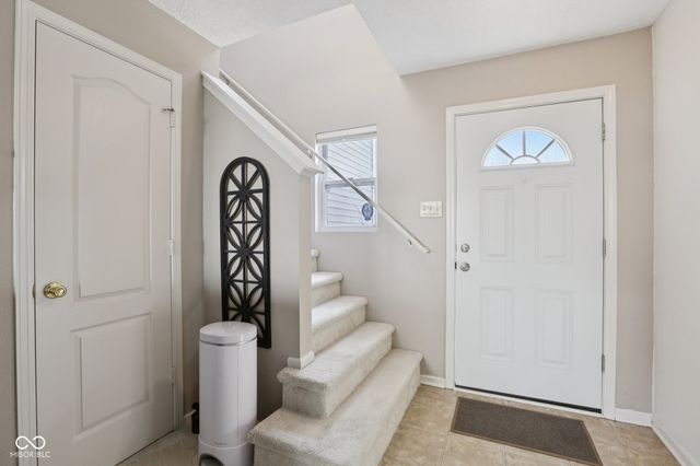 9361 W Dockside Circle, Pendleton, IN 46064