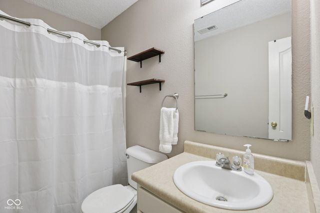 9361 W Dockside Circle, Pendleton, IN 46064